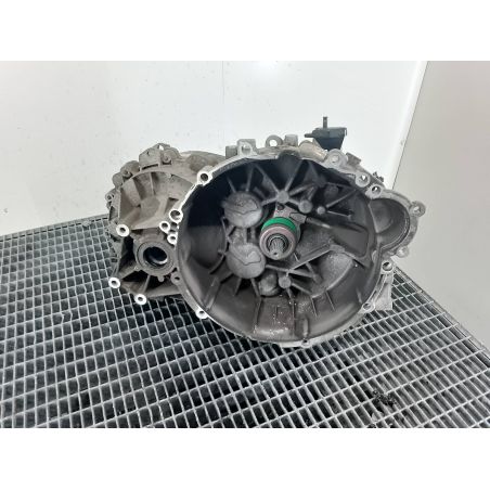 SKRZYNIA BIEGÓW MANUALNA VOLVO V40 ( 95-04 ) 2.0 B 2000 01023766 