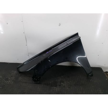 BŁOTNIK LEWY PRZÓD VOLVO V50 2.0 HDI 2005 