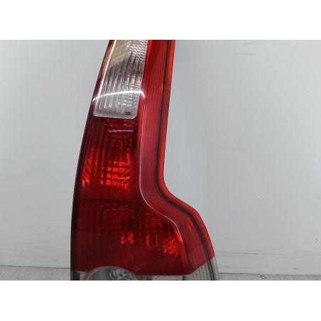 LAMPA TYLNA PRAWA VOLVO V50 2.0 HDI 2005 30678748 