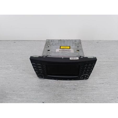 RADIO CD NAVI MERCEDES-BENZ W211 5.0 V8 2002 2118276842 
