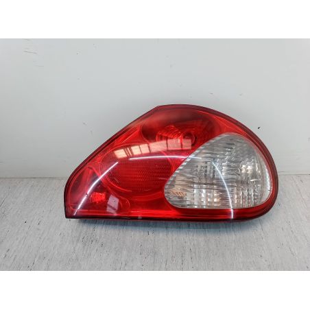 LAMPA TYLNA PRAWA JAGUAR X-TYPE 2.0 D 2004 