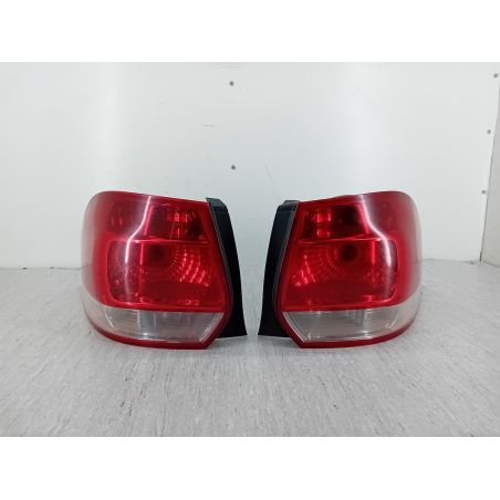 LAMPY TYŁ KOMPLET VW GOLF V 1.9 TDI 105KM 1.9 TDI 2007 1K9945096A 1K9945095A 