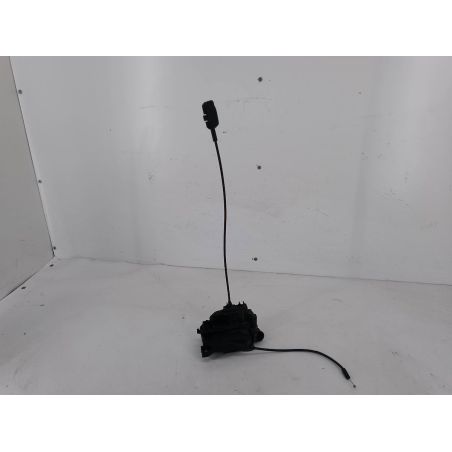 ZAMEK DRZWI LEWY PRZÓD RENAULT CLIO III ( 05-09 ) 1.2 TCE 100KM 1.2 TCE 2008 300123-E 