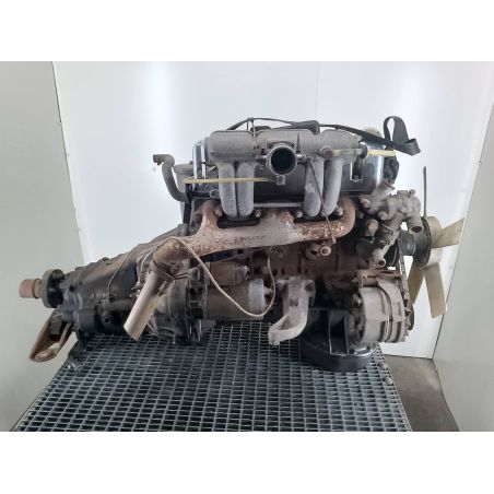 SILNIK KOMPLETNY+ SKRZYNIA BIEGÓW MERCEDES-BENZ W123 2.4 D 1976 61691210000922 