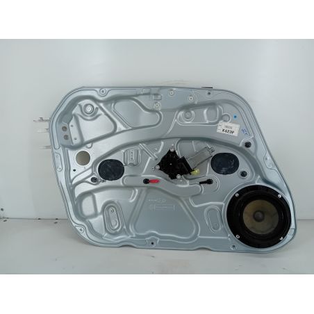 PODNOŚNIK SZYBY LEWY PRZÓD Z STELAŻEM HYUNDAI I30 I 1.4 CVVT 2007 824702L160 