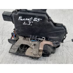 ZAMEK DRZWI LEWY TYŁ VW PASSAT B5 1.9 TDI1998                                            