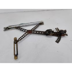 PODNOŚNIK SZYBY LEWY PRZÓD MERCEDES-BENZ W126 (79-91) 2.8 156KM2.819831267200146                                            