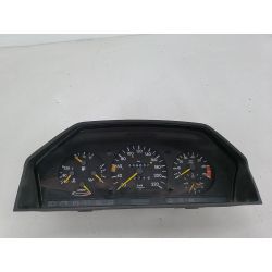 LICZNIK MERCEDES-BENZ W124 (84-96) 2.3 132KM2.319901245409947                                            