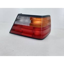 LAMPA TYLNA PRAWA MERCEDES-BENZ W124 (84-96) 2.3 132KM2.31990                                            
