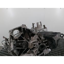 SKRZYNIA BIEGÓW MANUALNA HONDA CIVIC VII 1.41.4 16V2005                                            