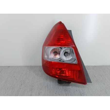 LAMPA TYLNA LEWA HONDA JAZZ I ( 83-86 ) 1.3 1.3 16v 2003 