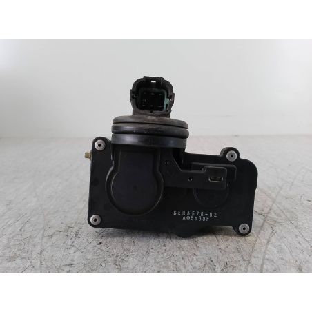 PRZEPUSTNICA NISSAN MICRA K12 ( 02-10 ) 1.2 16V 2005 SERA576-02 