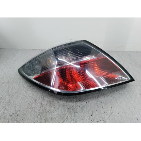 LAMPA TYLNA LEWA OPEL ASTRA H 1.9 CDTI 2005 342691834  008748-01  24451834 