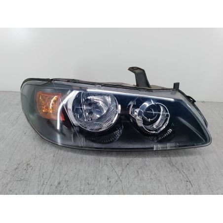 LAMPA PRZÓD PRAWA NISSAN ALMERA N16 1.8 2004 20-A365    