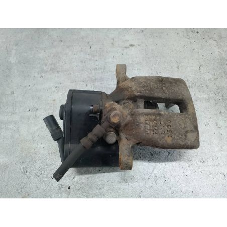 ZACISK HAMULCOWY PRAWY TYŁ VW PASSAT CC 2.0 TDI 140KM 2.0 TDI 2010 