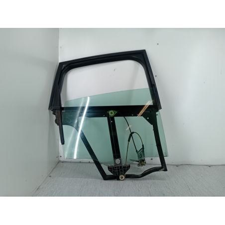 PODNOŚNIK SZYBY PRAWY TYŁ Z STELAŻEM AUDI A2 8Z 1.4 TDI 75KM 1.4 TDI 2000 8Z0839754 