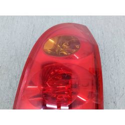 LAMPA TYLNA PRAWA NISSAN PRIMERA P12 ( 03-07 ) 1.8 16V200489077085  26550AU40A                                            