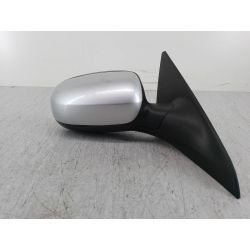 LUSTERKO PRAWE OPEL TIGRA II 1.4 16v2005E1010676   065406RH   468435.664                                            