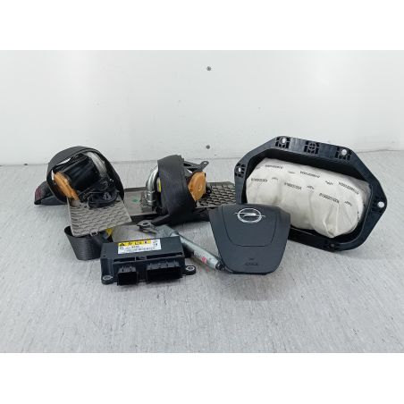 ZESTAW PODUSZEK AIRBAG, PASY PRZÓD, SENSOR OPEL INSIGNIA A 2.0 CDTI 160KM 2.0 CDTI 2011 20955173   13270401   13578320 