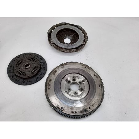 SPRZĘGŁO KOMPLETNE SKODA FABIA II 1.2 6V 1.2 6V 2008 03D105271  03D141025C  03D141031A 