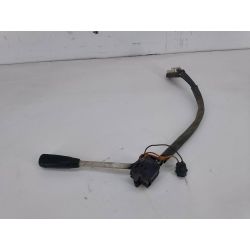 PRZEŁĄCZNIK MANETKA KIERUNKOWSKAZÓW MERCEDES-BENZ W123 2.4 D1980                                            