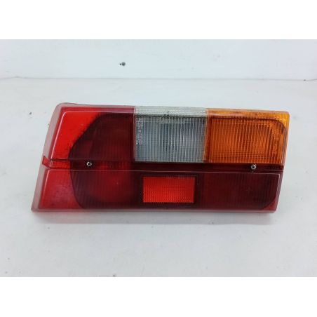 LAMPA TYLNA PRAWA TALBOT SAMBA 1.1 LS 1982 