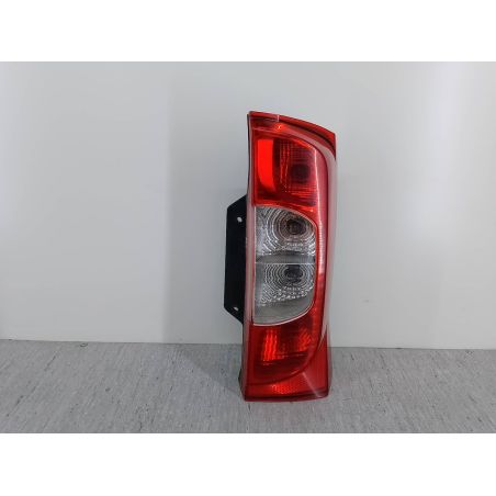 LAMPA TYLNA PRAWA PEUGEOT BIPPER 1.4 HDI 70KM 1.4 HDI 2008 