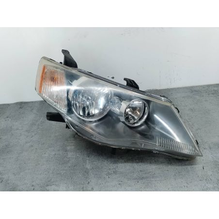 LAMPA PRZÓD PRAWA MITSUBISHI OUTLANDER II 2.0 DID 140KM 2.0 DID 2008 
