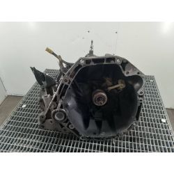 SKRZYNIA BIEGÓW MANUALNA RENAULT CLIO III 1.4 16V 98KM1.4 16V2006JH3172                                            