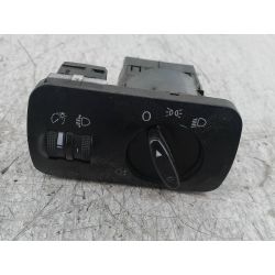 WŁĄCZNIK ŚWIATEŁ AUDI A3 ( 8L1 ) 1.9 TDI19918L1941531E                                            