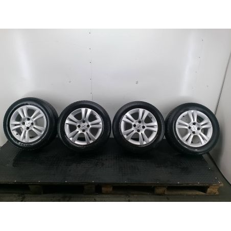 FELGI ALUMINIOWE KOMPLET 15 Z OPONAMI OPEL ASTRA H 1.3 CDTI 90KM 1.3 CDTI 2007 OPEL 