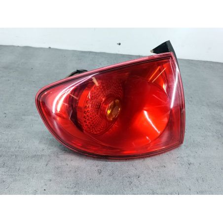 LAMPA TYLNA LEWA SEAT ALTEA 1.6 102KM 1.6 MPI 2004 5P0945095D 