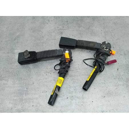 ZAPINKI, SPINKI PASA PRZÓD KOMPLET FORD FOCUS II FL 1.8 TDCI 2008 4M51-A61208-AJ  4M51-A61209-AH 33043107E 