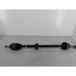 PÓŁOŚ PRAWA PRZÓD OPEL VECTRA C 1.8 16V 122KM1.8 16V2002                                            