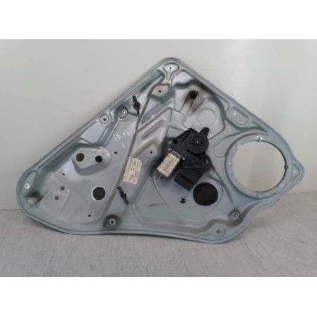 PODNOŚNIK SZYBY LEWY TYŁ Z STELAŻEM VW PASSAT B5 FL 1.9 TDI 130KM 1.9 TDI 2002 3B9839751BD 