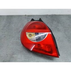 LAMPA TYLNA LEWA RENAULT CLIO III 1.5 DCI 68KM1.5 DCI2005                                            