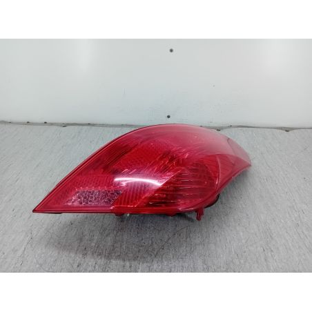 LAMPA TYLNA PRAWA PEUGEOT 308 I 1.4 VTI 95KM 1.4 VTI 2009 9680425680 