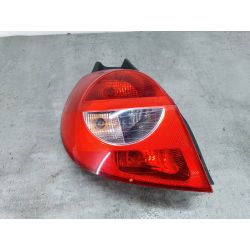 LAMPA TYLNA LEWA RENAULT CLIO III 1.4 16V 98KM1.4 16V2005                                            