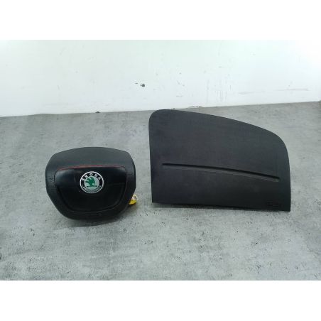 ZESTAW PODUSZEK AIRBAG SKODA ROOMSTER 1.4 TDI 70KM 1.4 TDI 2009 5J0880201H  5J1880202C 61872050A  34052319A 