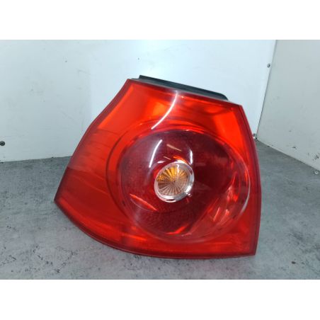 LAMPA TYLNA LEWA VW GOLF V 1.4 16V 75KM 1.4 16V 2004 1K6945095E 