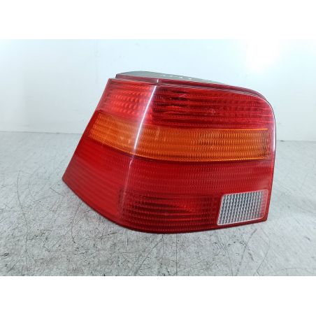 LAMPA TYLNA LEWA VW GOLF IV 1.4 16V 75KM 1.4 16V 2001 