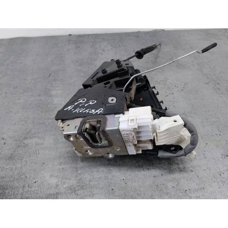 ZAMEK DRZWI PRAWY PRZÓD MERCEDES-BENZ KLASA A W169 1.5 95KM 1.5 8V A150 2005 1697202835 