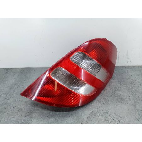 LAMPA TYLNA PRAWA MERCEDES-BENZ KLASA A W169 1.5 95KM 1.5 8V A150 2007 A1698200464R 