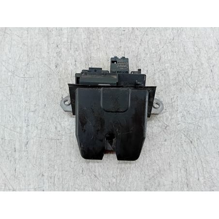 ZAMEK KLAPY FORD FOCUS II FL 1.8 TDCI 2009 8M51-R442R66-AC 