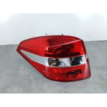 LAMPA TYLNA LEWA RENAULT LAGUNA III 2.0 DCI 150KM 2.0 DCI 2008 08-551-1980L 