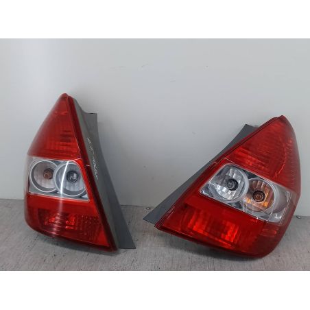 LAMPY TYŁ KOMPLET HONDA JAZZ II ( 02-08 ) 1.2 I-DSI 1.2 i-SDI 2005 LAMPY TYŁ KOMPLET 