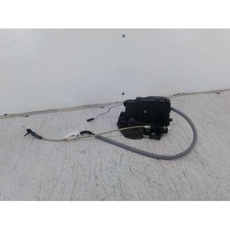 ZAMEK DRZWI PRAWY PRZÓD BMW E90 2.0 2.0 16V 320i 2005 7059974 