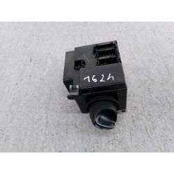 WŁĄCZNIK ŚWIATEŁ MERCEDES-BENZ VANEO 1.6 102KM1.6 8V20031685450104                                            