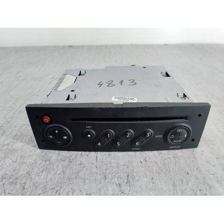 RADIO CD RENAULT MEGANE II ( 02-09 ) 1.6 16V 115KM 1.6 16V 2003 8200401293 
