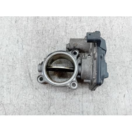 PRZEPUSTNICA BMW E90 2.0D 2.0 D 320d 2011 781075202 